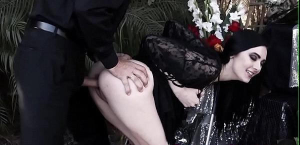  Goth fucks and sucks at outdoor funeral